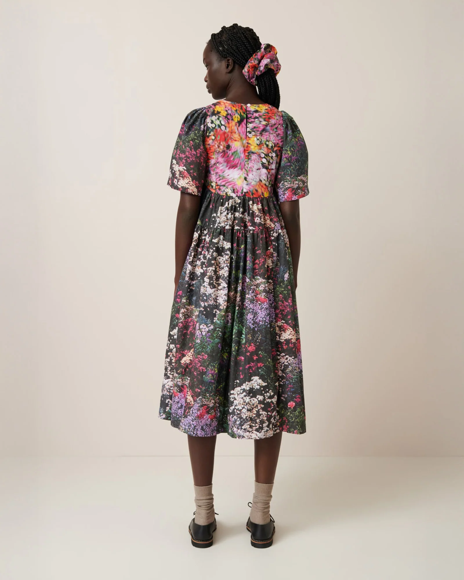 Dress 05 - Image 4